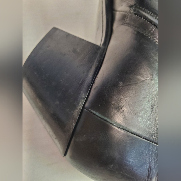 Saint Laurent Finn leather boots Saint Laurent size 40 black - Picture 8 of 16